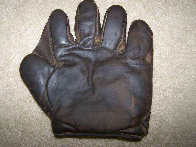 c. 1910 Buckle Back Full Web Front